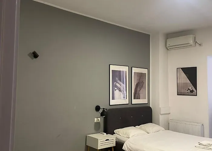 Modern In Center * Бухарест