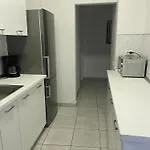 Modern In Center * Бухарест
