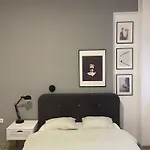 Апартаменти Modern In Center *